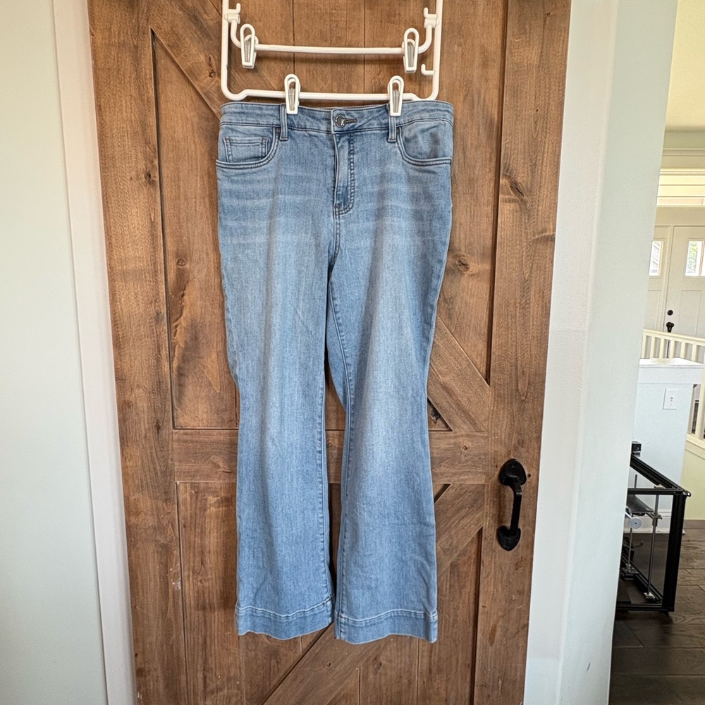 Kut by the Kloth size 8 ankle (short) jeans